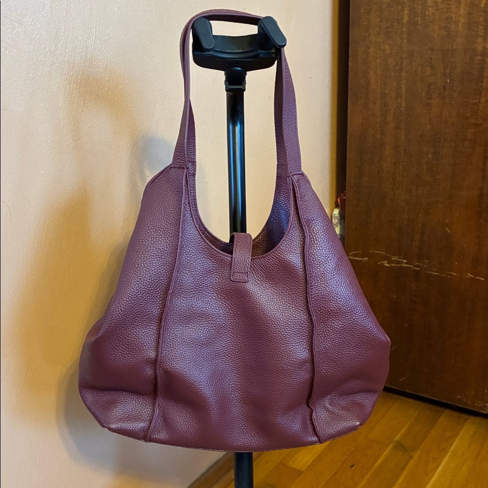Classic Pebbled Leather Shoulder Bag in Plum - Picture 2 of 8
